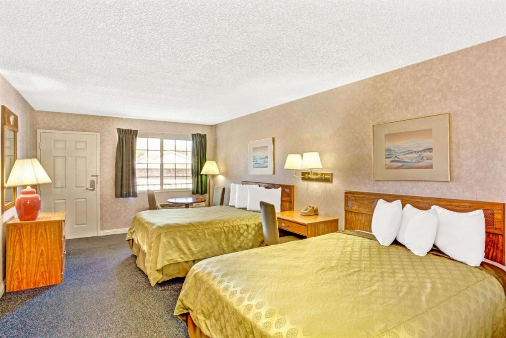 Days Inn by Wyndham Carson City Image 6